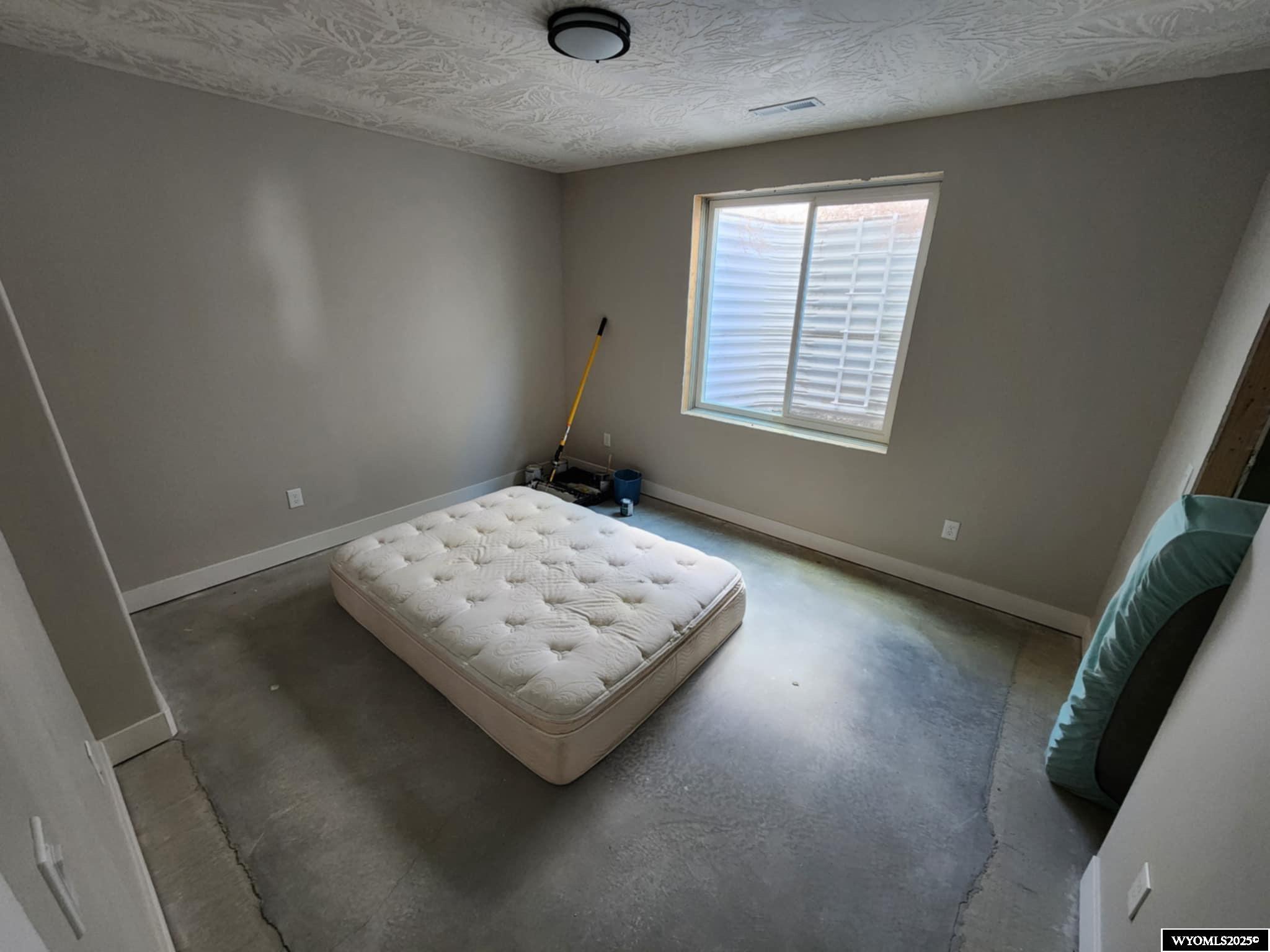 1128 Winchester Boulevard Rock Springs, WY 82901 - Photo 28 of 33