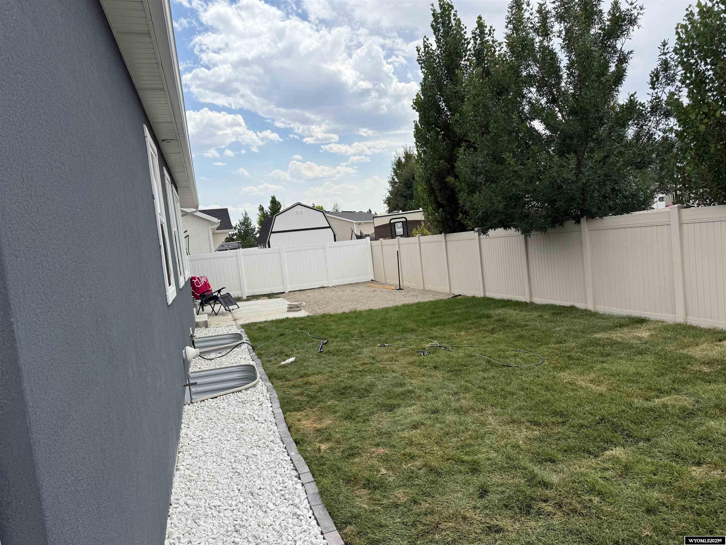 1128 Winchester Boulevard Rock Springs, WY 82901 - Photo 7 of 33