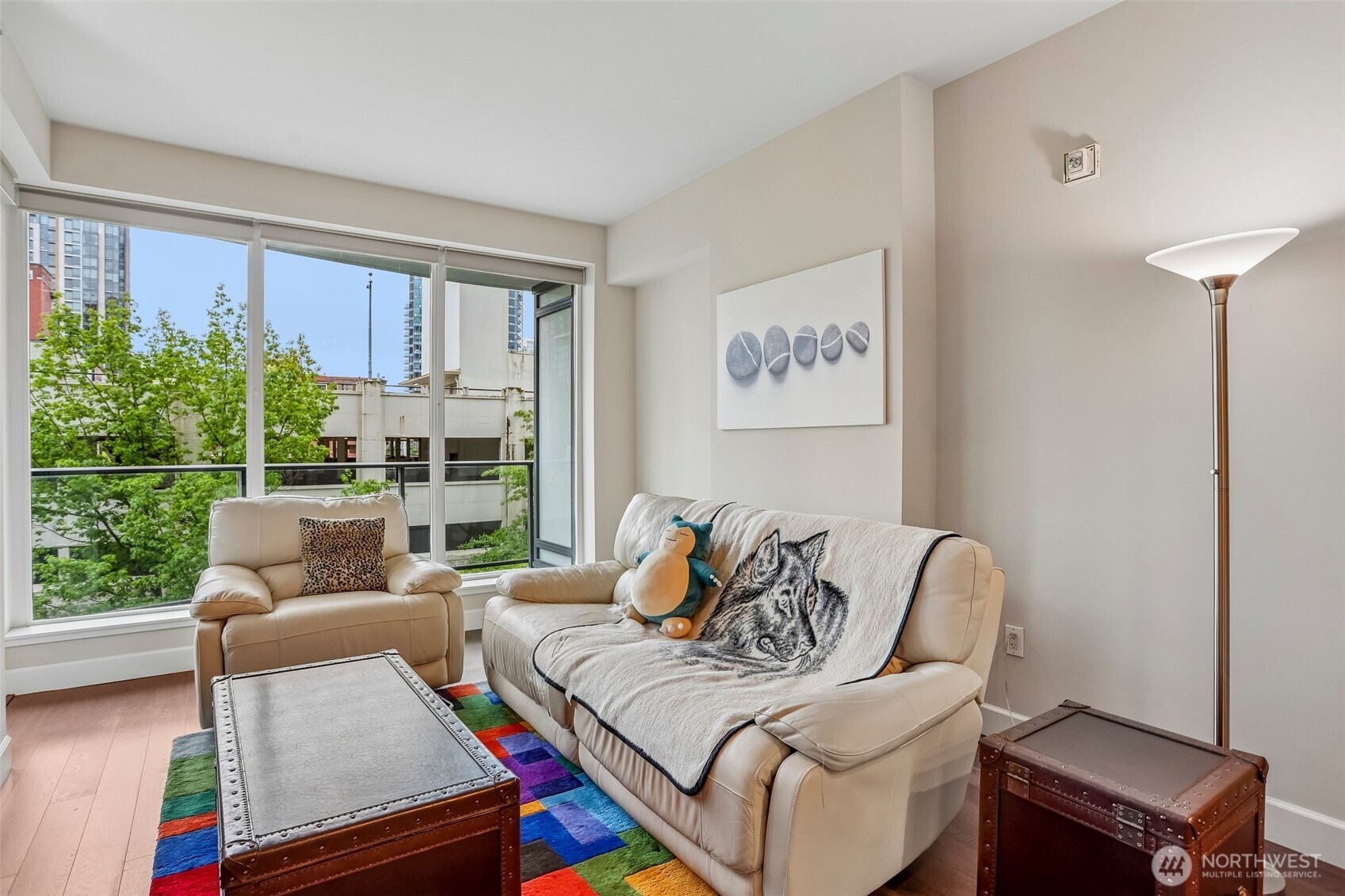 1920 4th Avenue, Unit 504 Seattle, WA 98101 - Photo 8 of 38