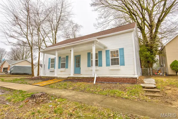 $250,000 | 530 North Duncan Street, Marine, IL 62061