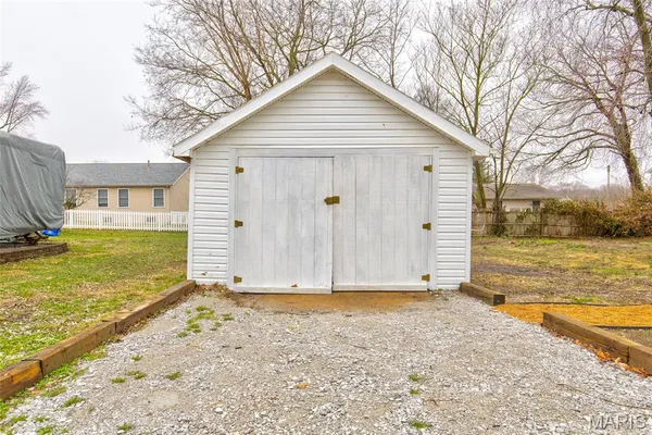 $250,000 | 530 North Duncan Street, Marine, IL 62061