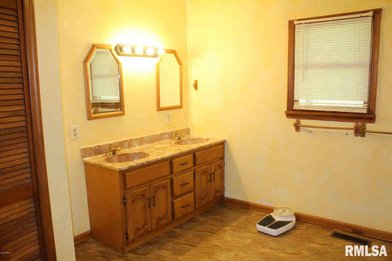 17245 New Dennison Road Marion, IL 62959 - Photo 12 of 23 Gallery Image 12