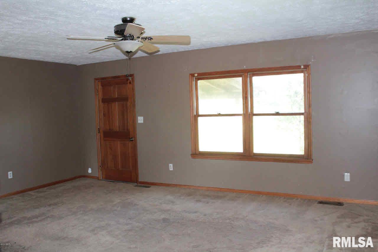 17245 New Dennison Road Marion, IL 62959 - Photo 4 of 23 Gallery Image 4