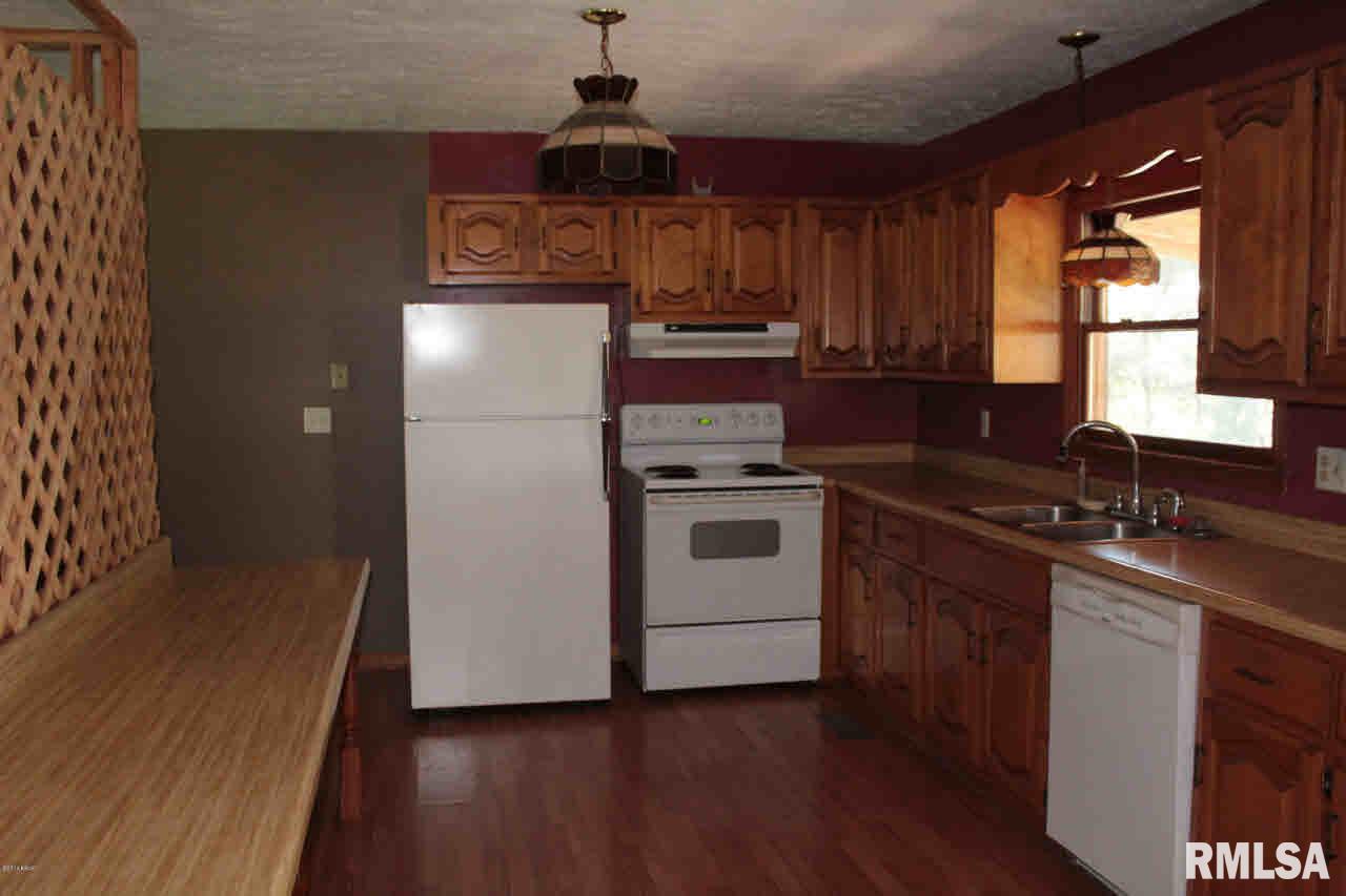 17245 New Dennison Road Marion, IL 62959 - Photo 9 of 23 Gallery Image 9