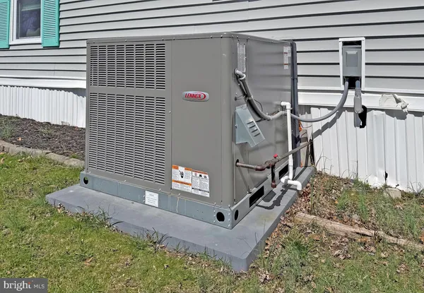 a close view of water heater