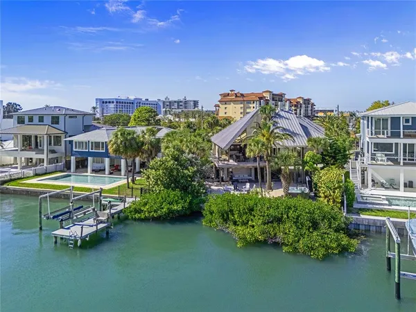 $2,599,000 | 151 Punta Vista Drive, St. Pete Beach, FL 33706