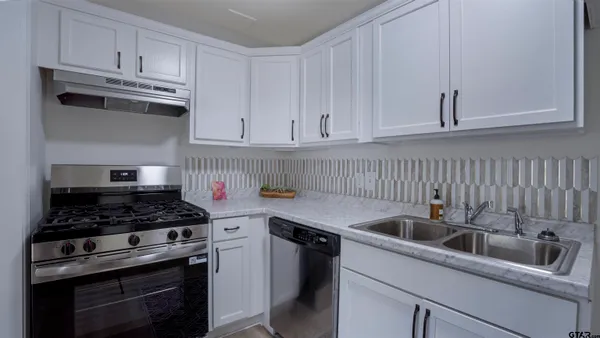 $224,900 | 1925 Cushing Drive, Tyler, TX 75702