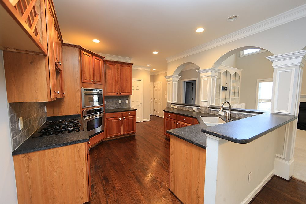 8600 Wapello Lane Raleigh, NC 27613 - Photo 9 of 27 Kitchen