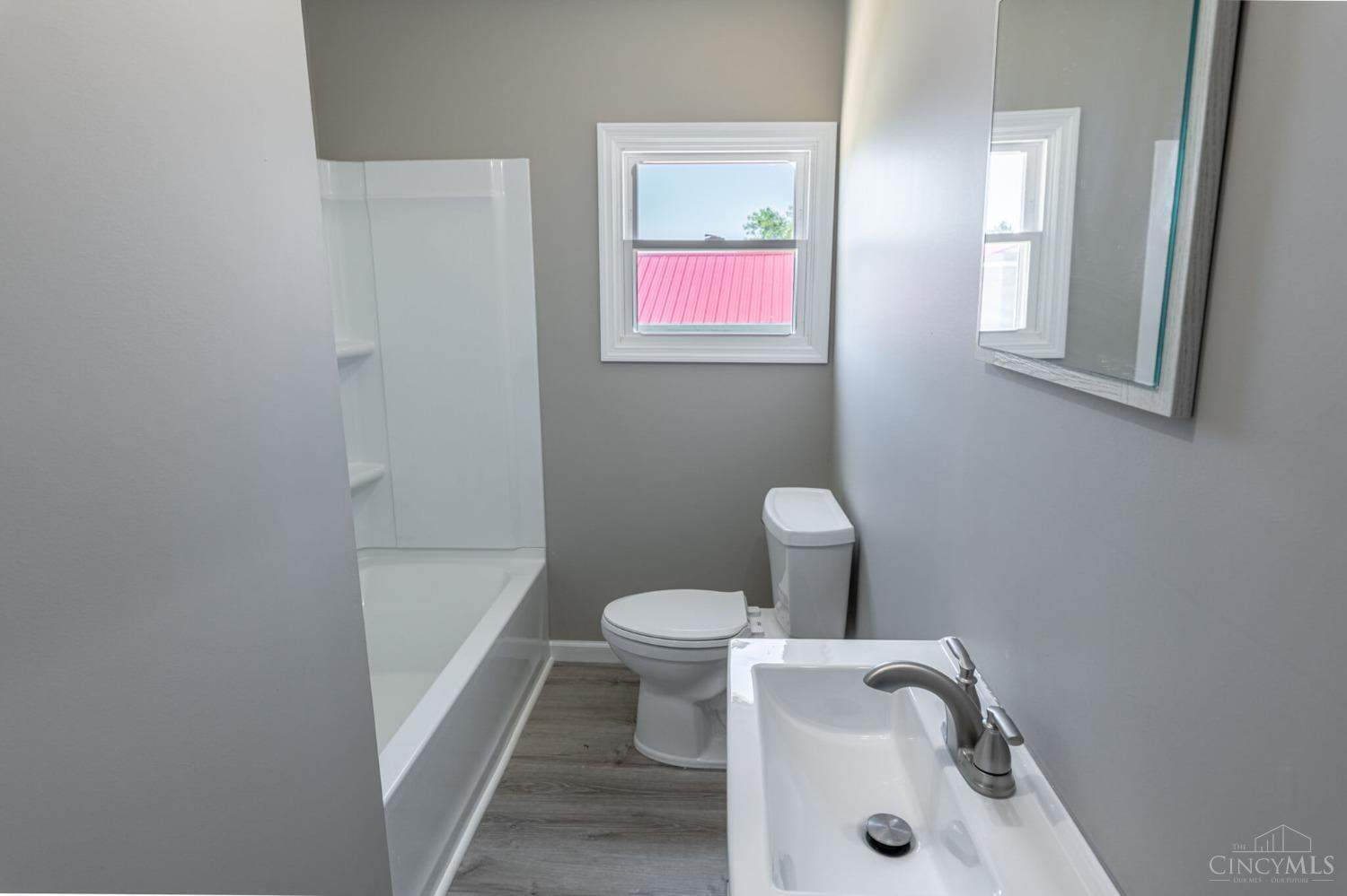 5279 Howe Road Trenton, OH 45067 - Photo 16 of 42 Gallery Image 16