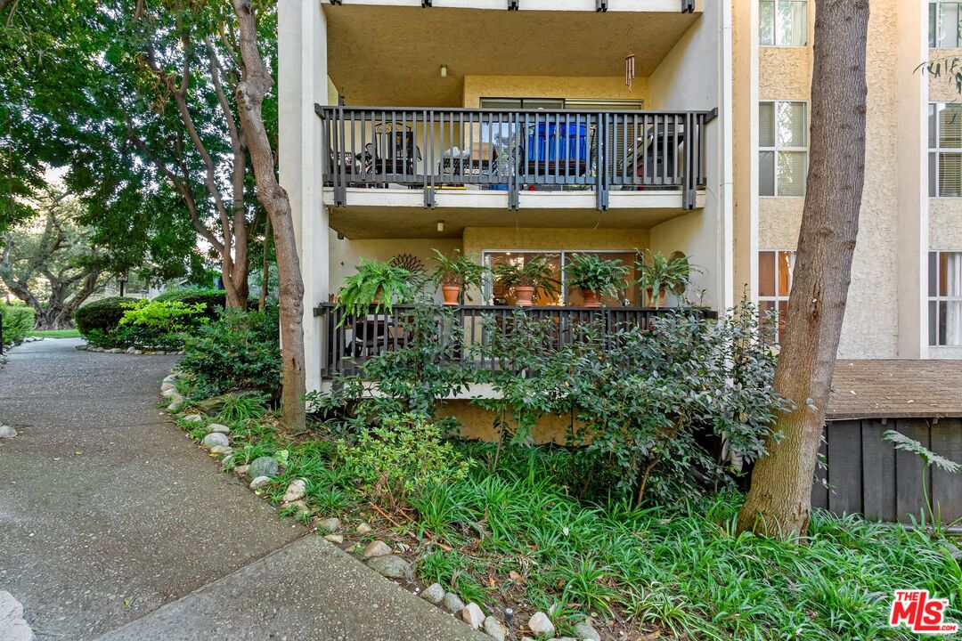 8103 Raintree Circle Culver City, CA 90230 - Photo 11 of 35 a view of swimming pool with patio