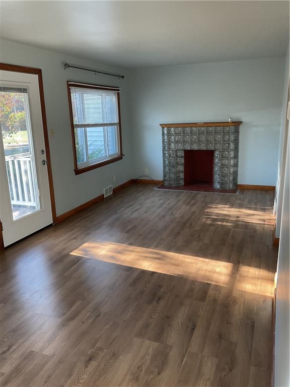 3455 Ellwood Road New Castle, PA 16101 - Photo 7 of 25 Long open living room very bright