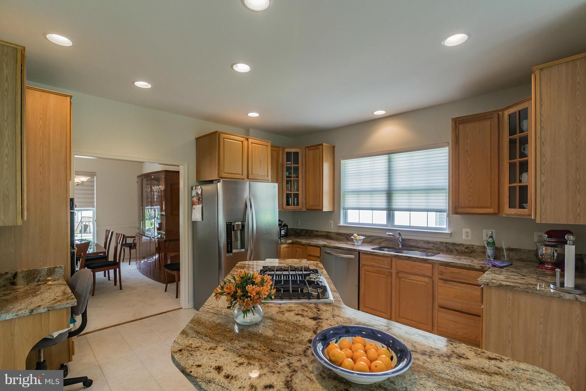 18014 Coachmans Road Germantown, MD 20874 - Photo 8 of 30 Kitchen reverse view