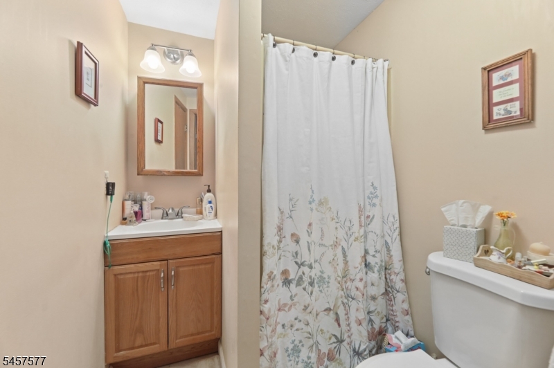 15 Garfield Road Parsippany, NJ 07054 - Photo 15 of 33 Gallery Image 15