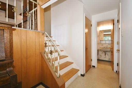 668 Ridgefield Avenue Pittsburgh, PA 15216 - Photo 14 of 24