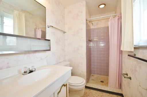 668 Ridgefield Avenue Pittsburgh, PA 15216 - Photo 20 of 24