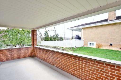 668 Ridgefield Avenue Pittsburgh, PA 15216 - Photo 3 of 24