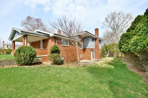 668 Ridgefield Avenue Pittsburgh, PA 15216 - Photo 4 of 24