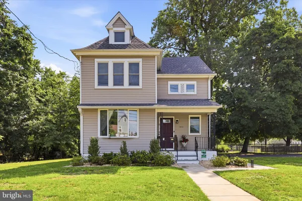 $400,000 | 303 Warwick Road, Magnolia, NJ 08049
