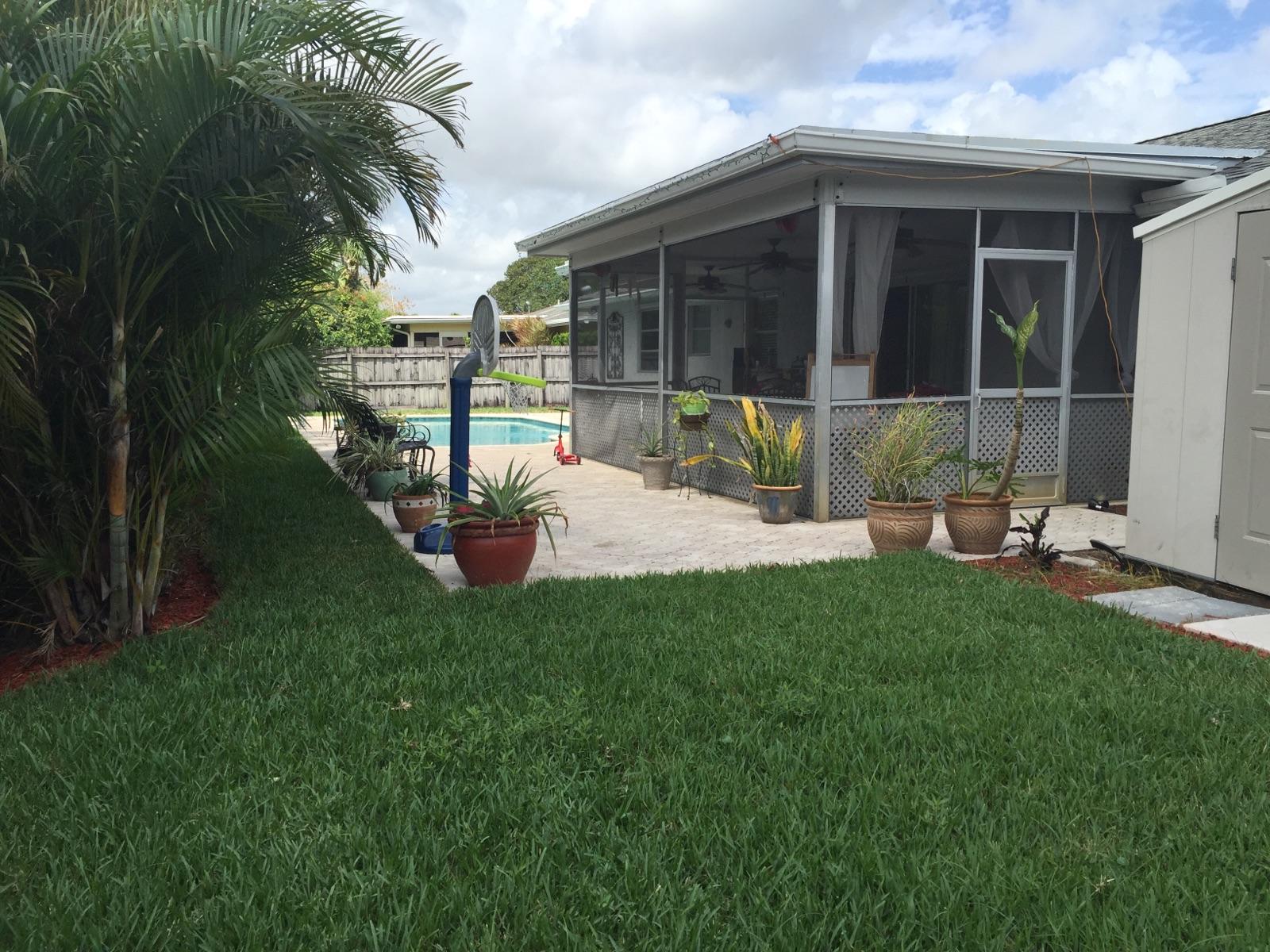 121 West Mango Road Lake Worth, FL 33467 - Photo 3 of 4 IMG_1109