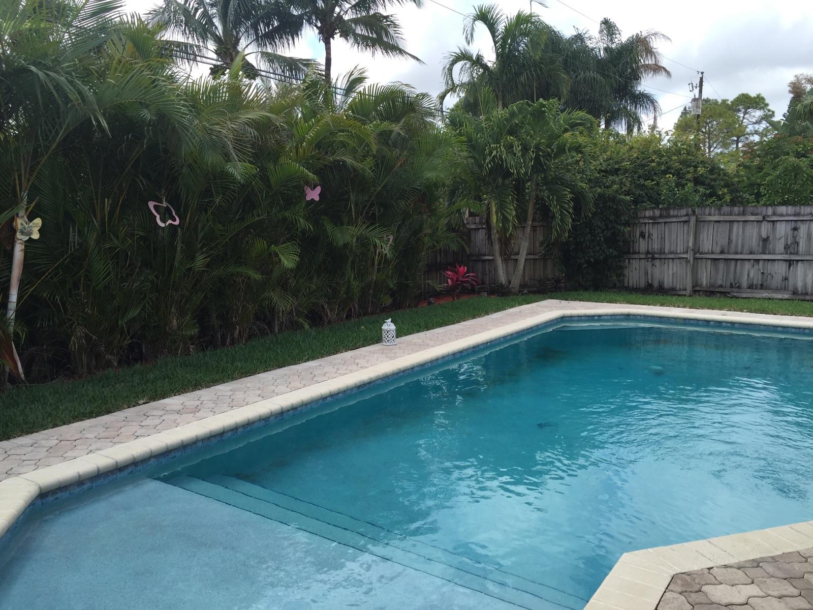 121 West Mango Road Lake Worth, FL 33467 - Photo 4 of 4 IMG_1115
