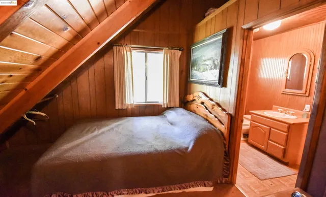 a view of an entryway