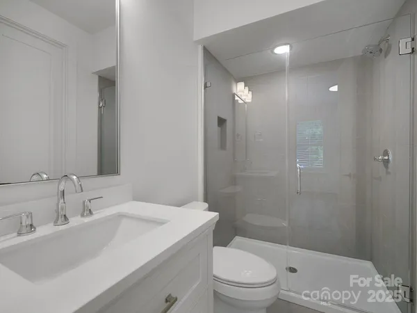 $854,000 | 2516 Park Rose Lane, Unit 15, Charlotte, NC 28204