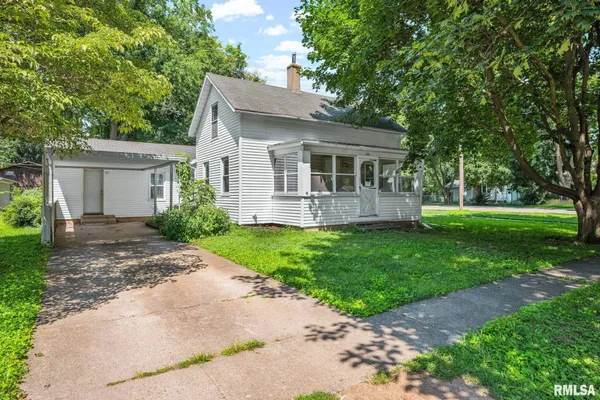$79,900 | 202 South Logan Street, Mason City, IL 62664