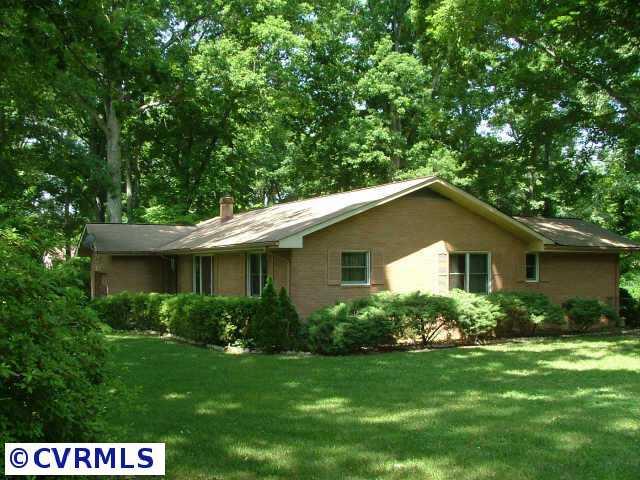 11512 Ridge Road Hopewell, VA 23860 - Photo 8 of 8 Other - Side view of home!