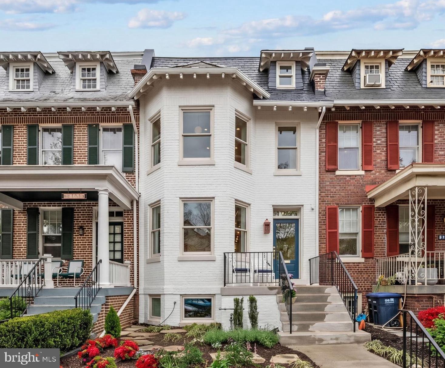 647 E Street Northeast Washington, DC 20002 - Photo 1 of 44