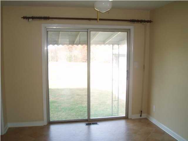 6405 Chenoweth Run Road Louisville, KY 40299 - Photo 5 of 17 Additional Photo