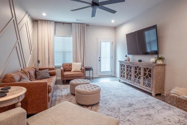 $409,900 | 129 Great Falls Court, Gallatin, TN 37066