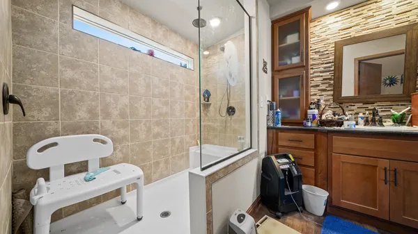 a view of a walk in closet