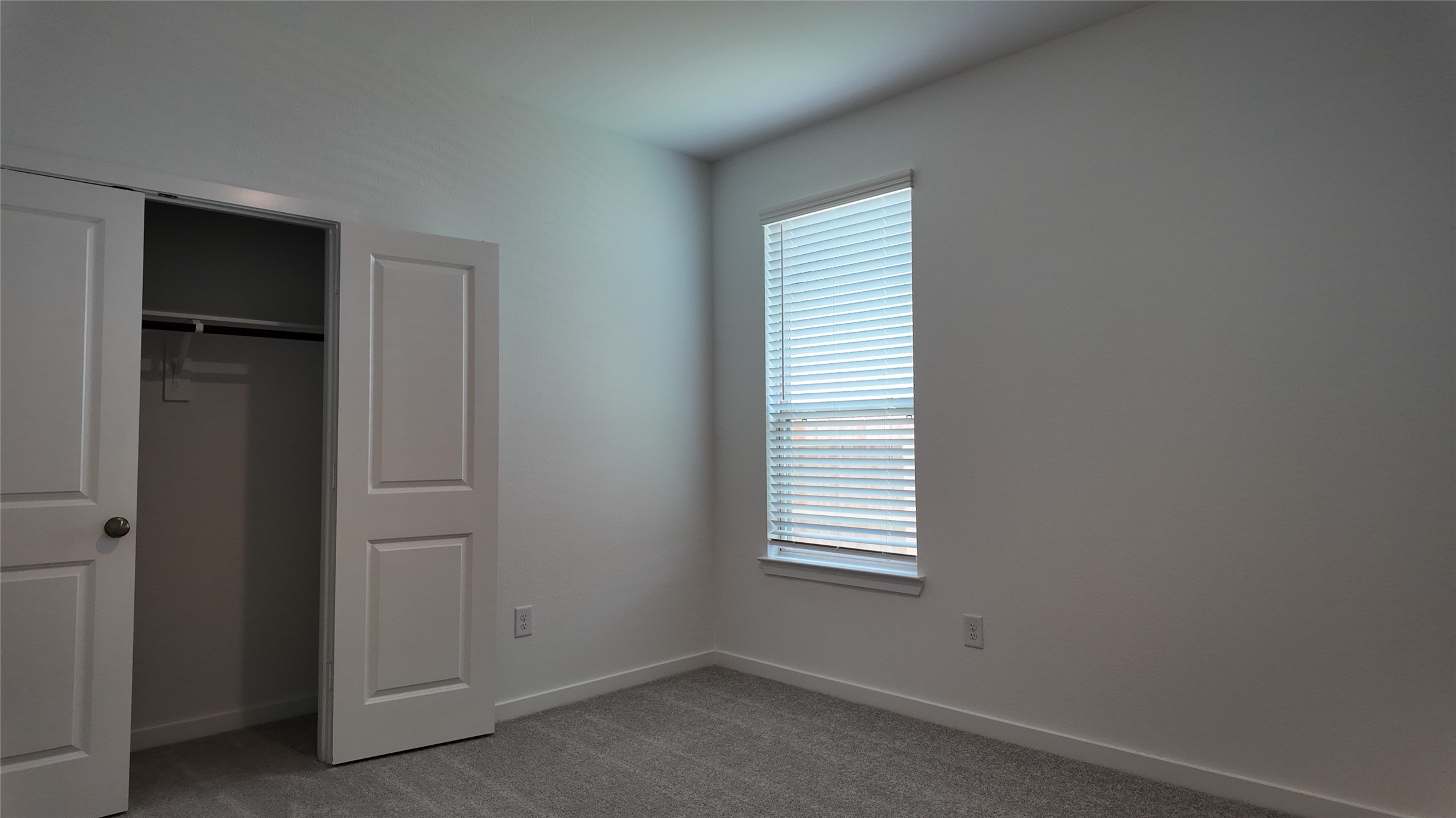 15655 Wandering Maple Way Conroe, TX 77302 - Photo 11 of 19