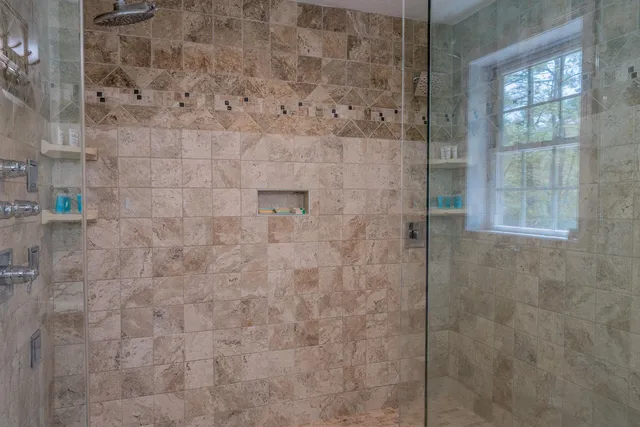 $715,000 | 2 Alex Court, Somersworth, NH 03878