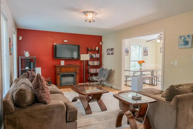 $715,000 | 2 Alex Court, Somersworth, NH 03878