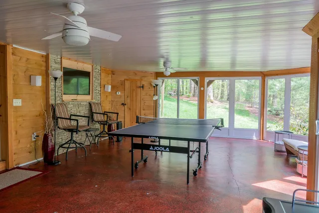 $715,000 | 2 Alex Court, Somersworth, NH 03878