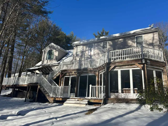 $715,000 | 2 Alex Court, Somersworth, NH 03878