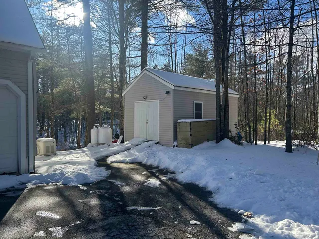 $715,000 | 2 Alex Court, Somersworth, NH 03878