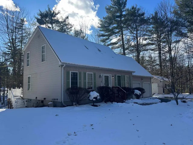 $715,000 | 2 Alex Court, Somersworth, NH 03878