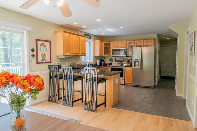 $715,000 | 2 Alex Court, Somersworth, NH 03878