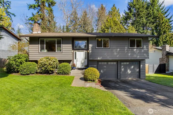 $924,900 | 601 220th Street Southwest, Bothell, WA 98021