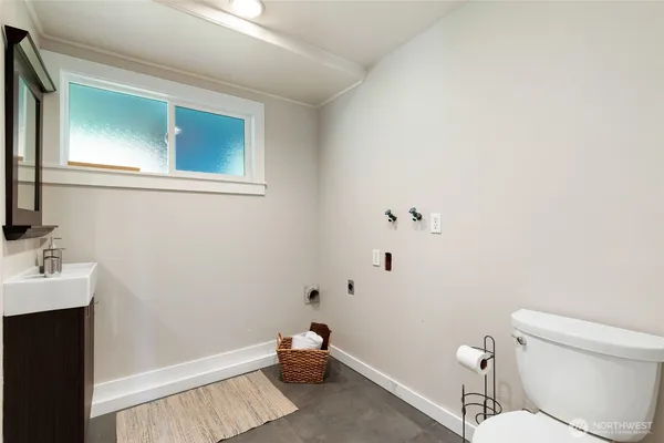 $924,900 | 601 220th Street Southwest, Bothell, WA 98021