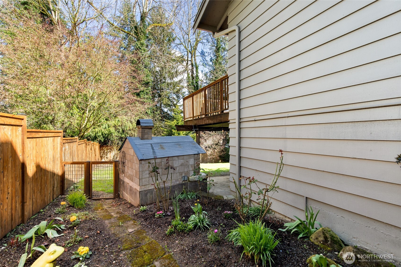 601 220th Street Southwest Bothell, WA 98021 - Photo 35 of 40