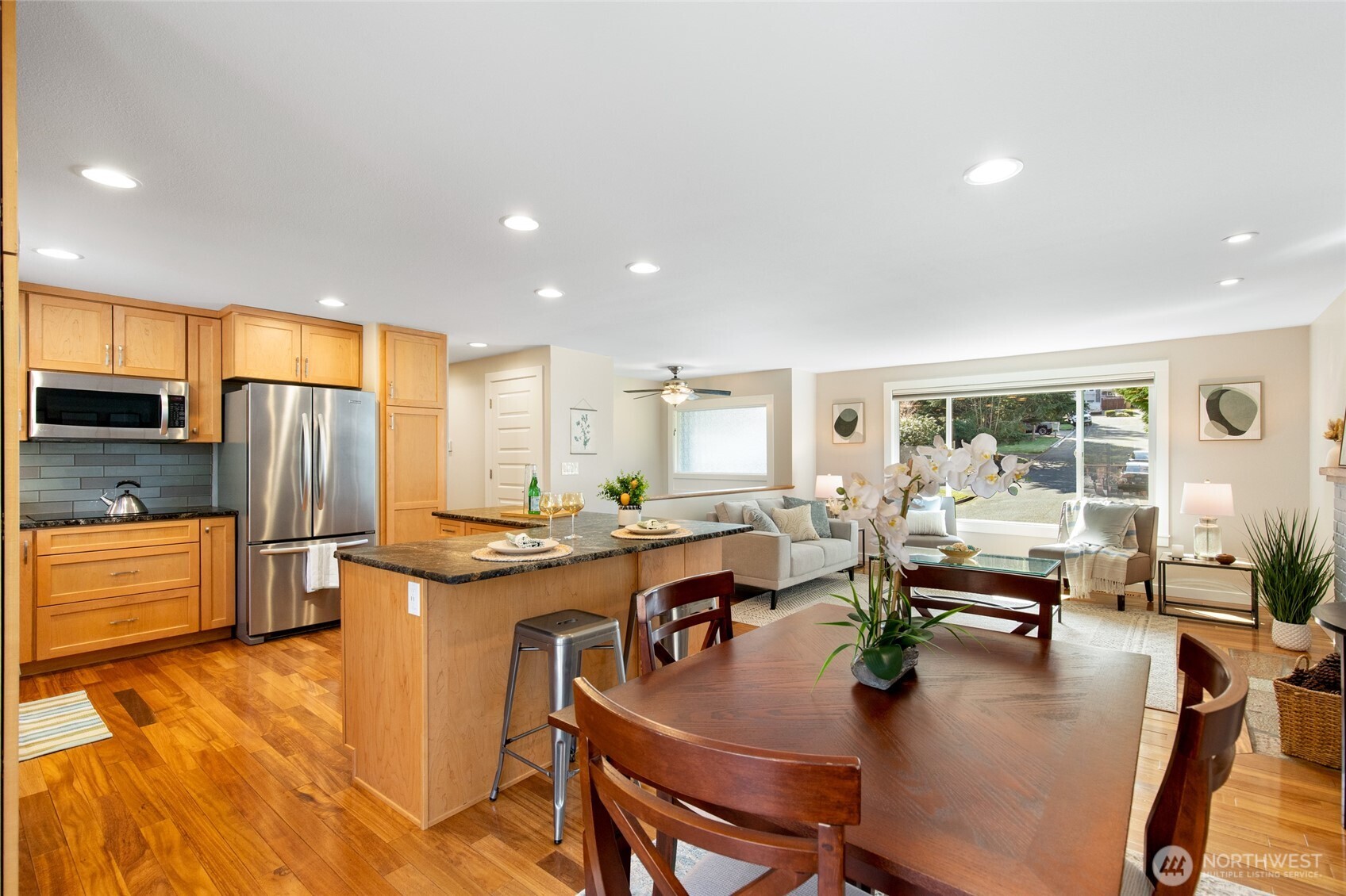 601 220th Street Southwest Bothell, WA 98021 - Photo 4 of 40