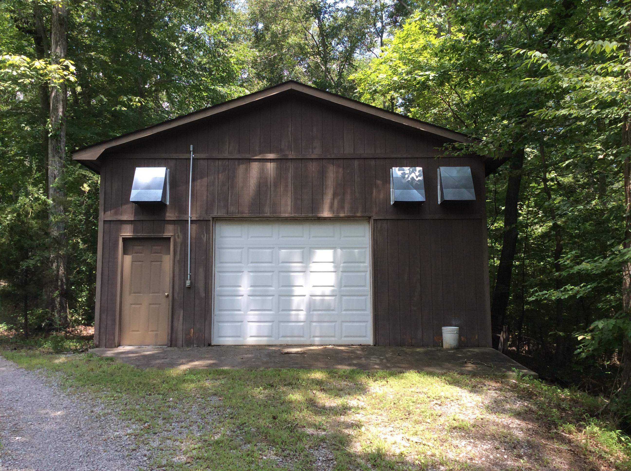 196 Mainsail Road Kingston, TN 37763 - Photo 22 of 29 2015-07-22 14.16.07
