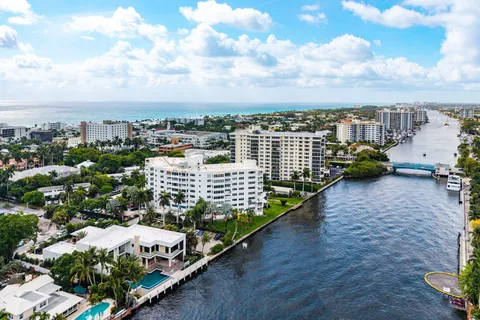 $1,100,000 | 1000 Lowry Street, Unit 5D, Delray Beach, FL 33483