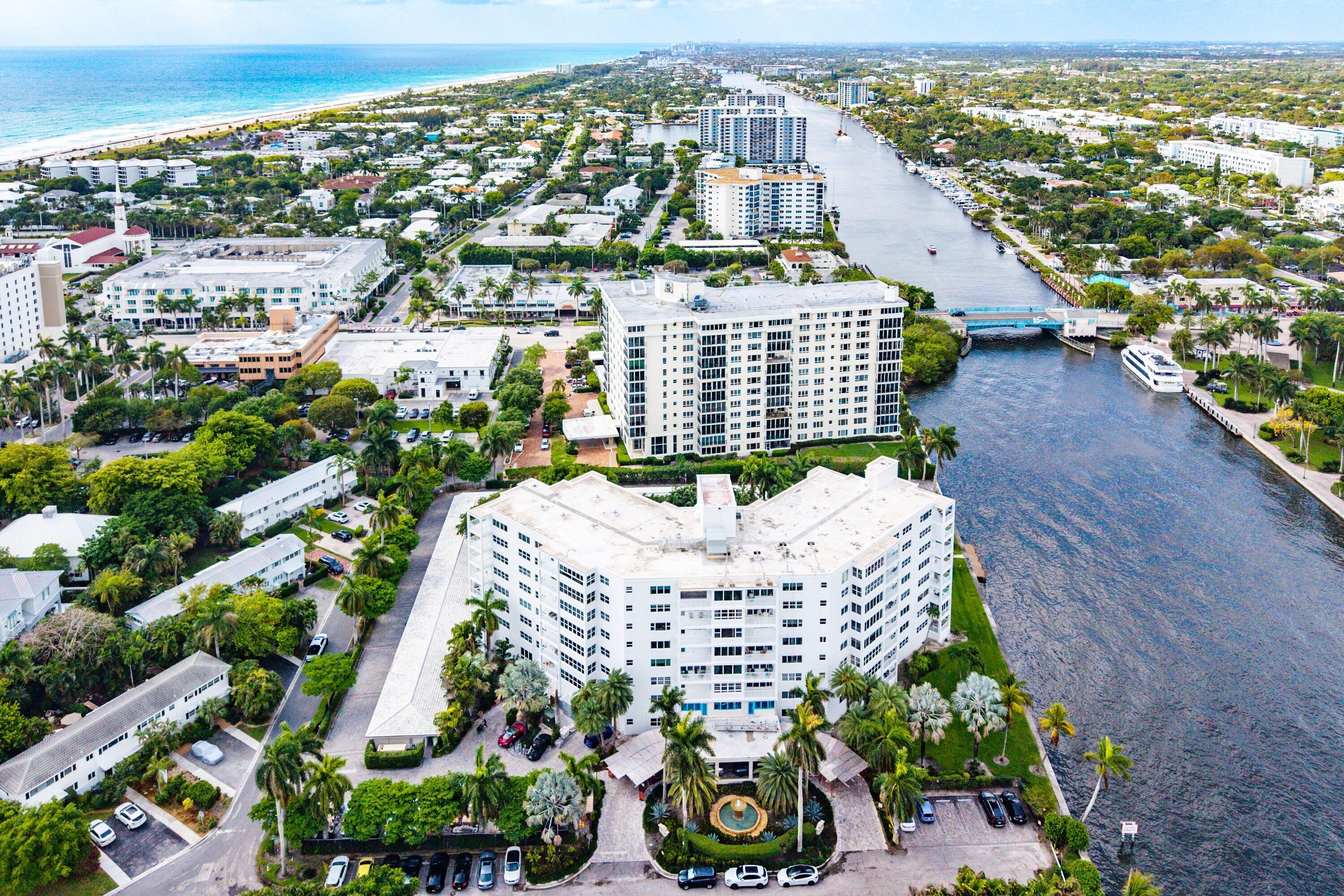 1000 Lowry Street, Unit 5D Delray Beach, FL 33483 - Photo 29 of 31 Aerial of Complex
