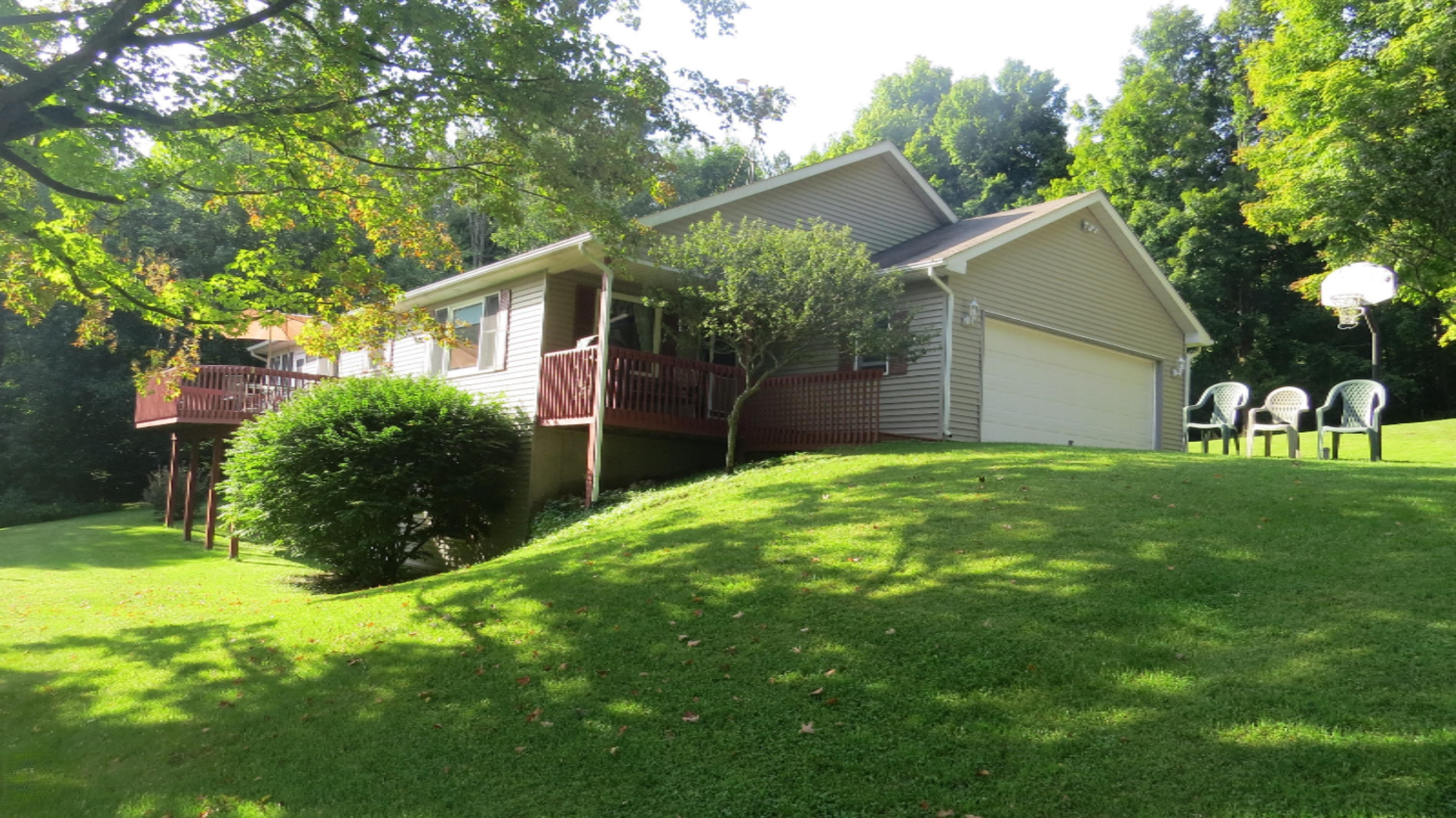 2134 Jefferson Road Otsego, MI 49078 - Photo 1 of 18 IMG_3068