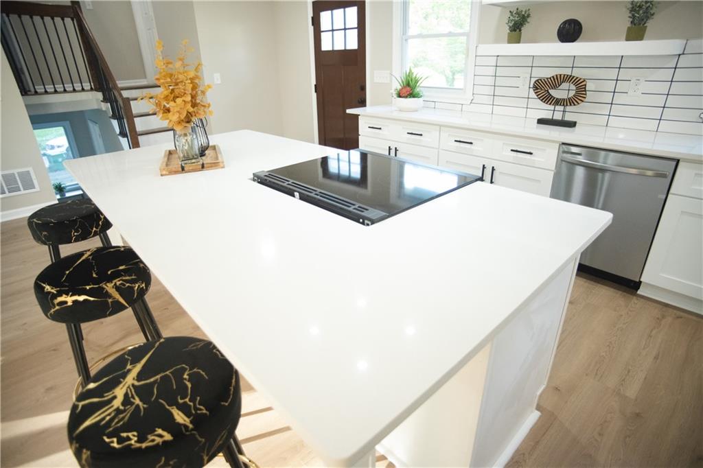 3561 Misty Valley Road Decatur, GA 30032 - Photo 14 of 56