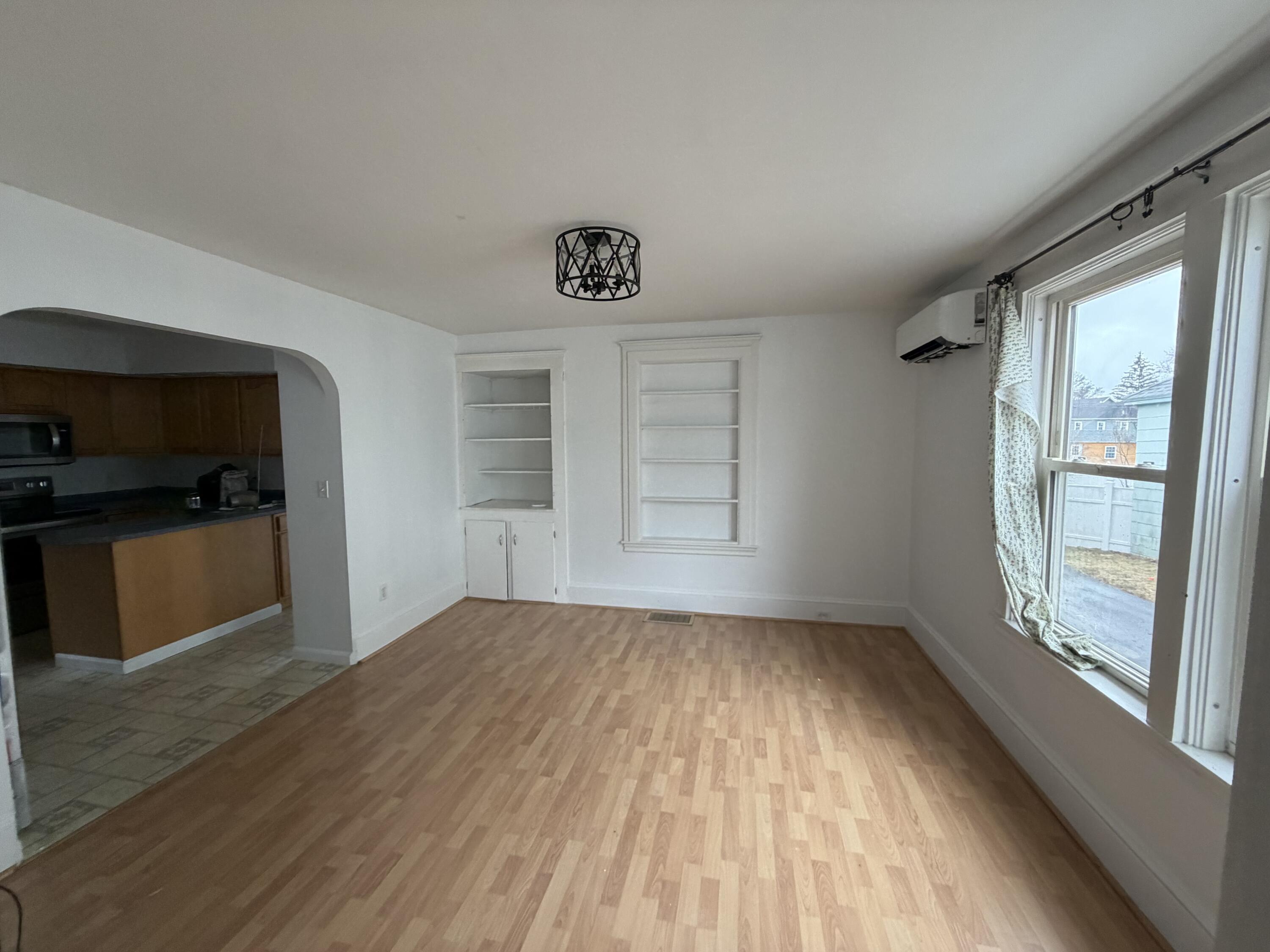 211 Maple Street Bangor, ME 04401 - Photo 14 of 30 IMG_0193